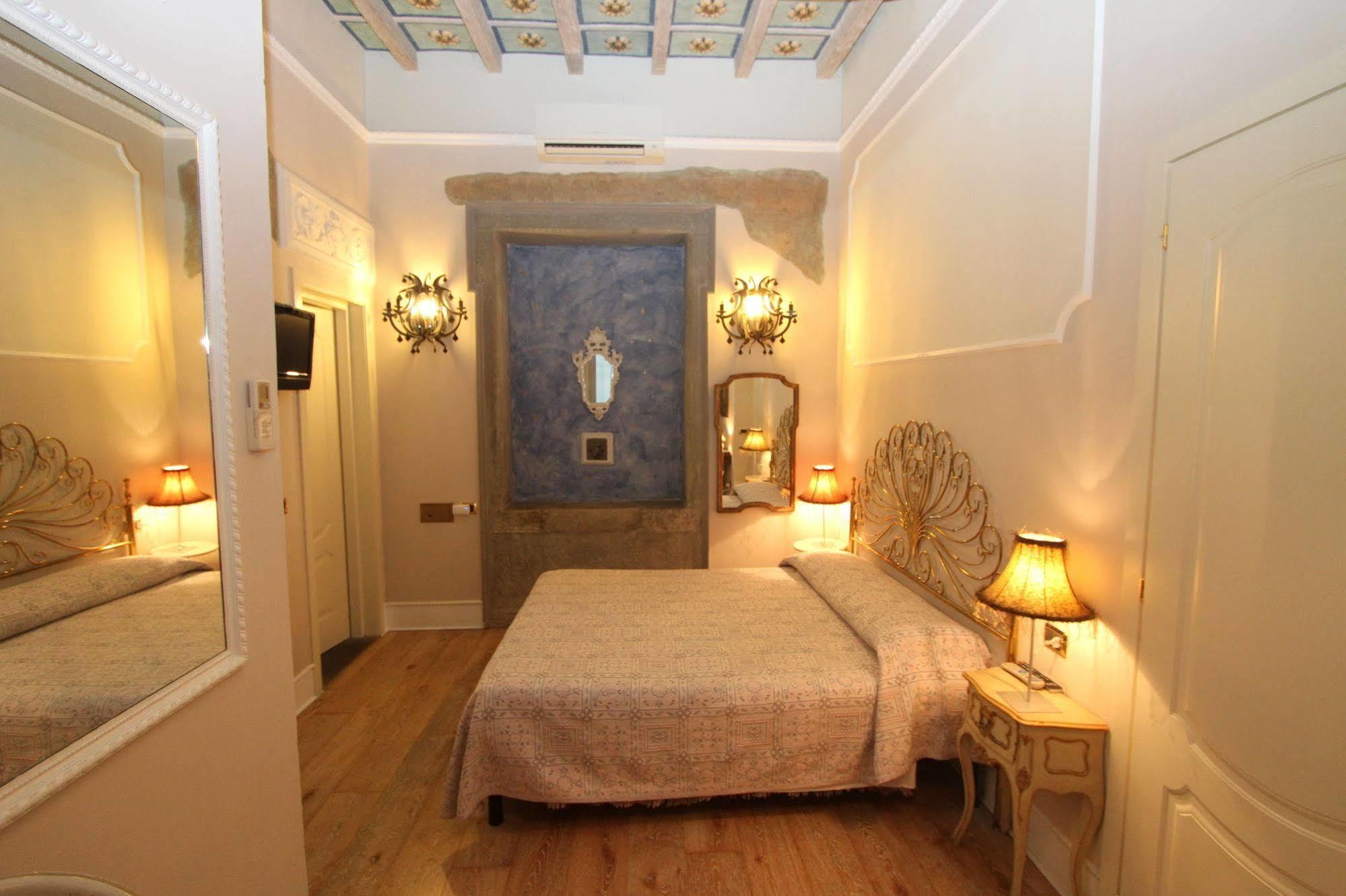 B&B Mr. My Resort ฟลอเรนซ์ ภายนอก รูปภาพ